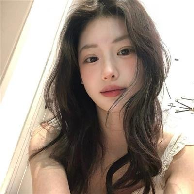 朋友与鳄鱼 海报