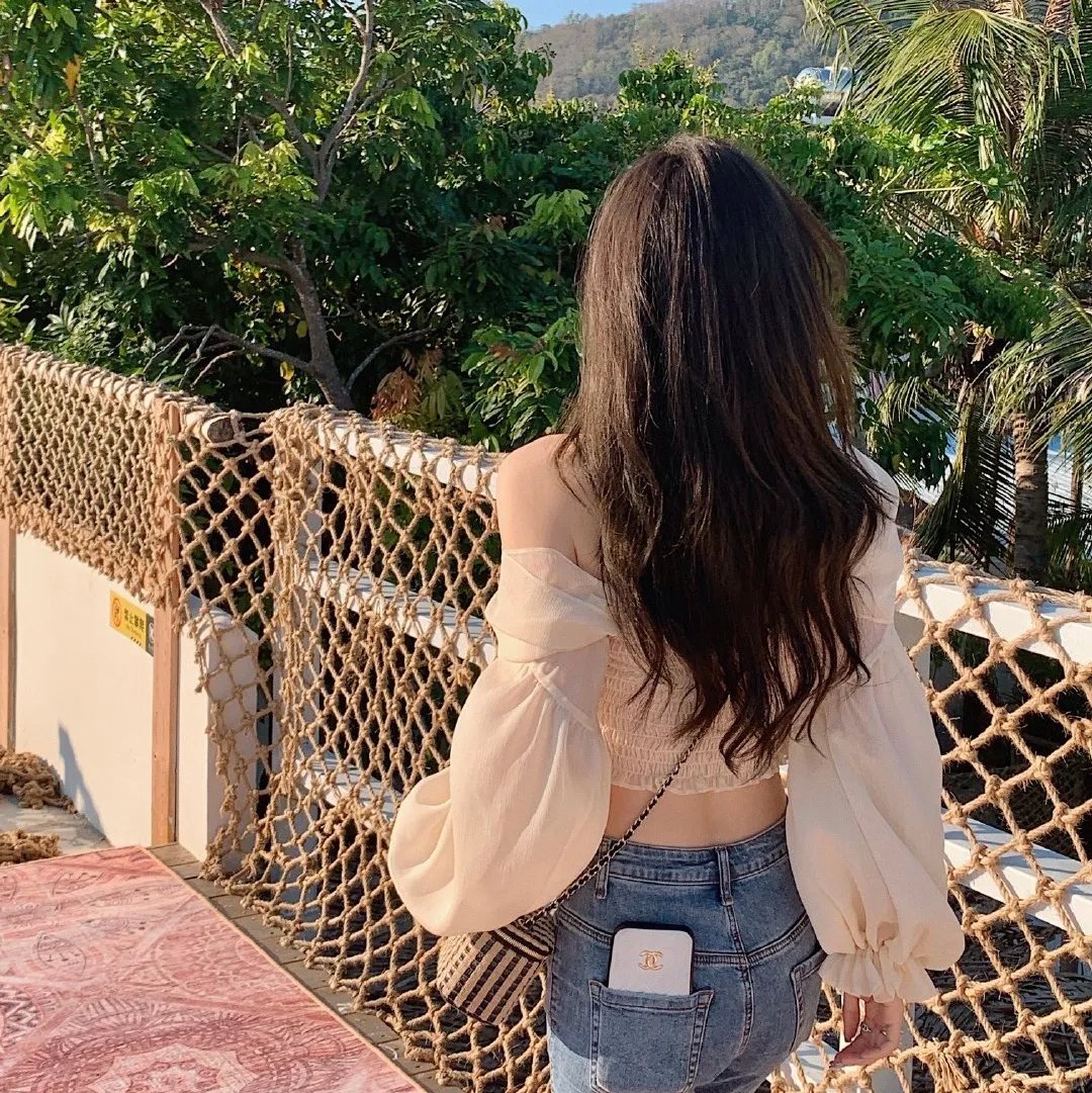 浪漫爱婚头 海报